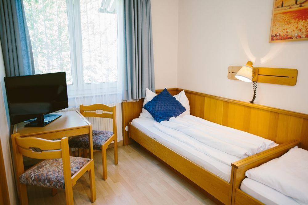 Ferienhotel Woerthersee Portschach am Woerthersee Luaran gambar