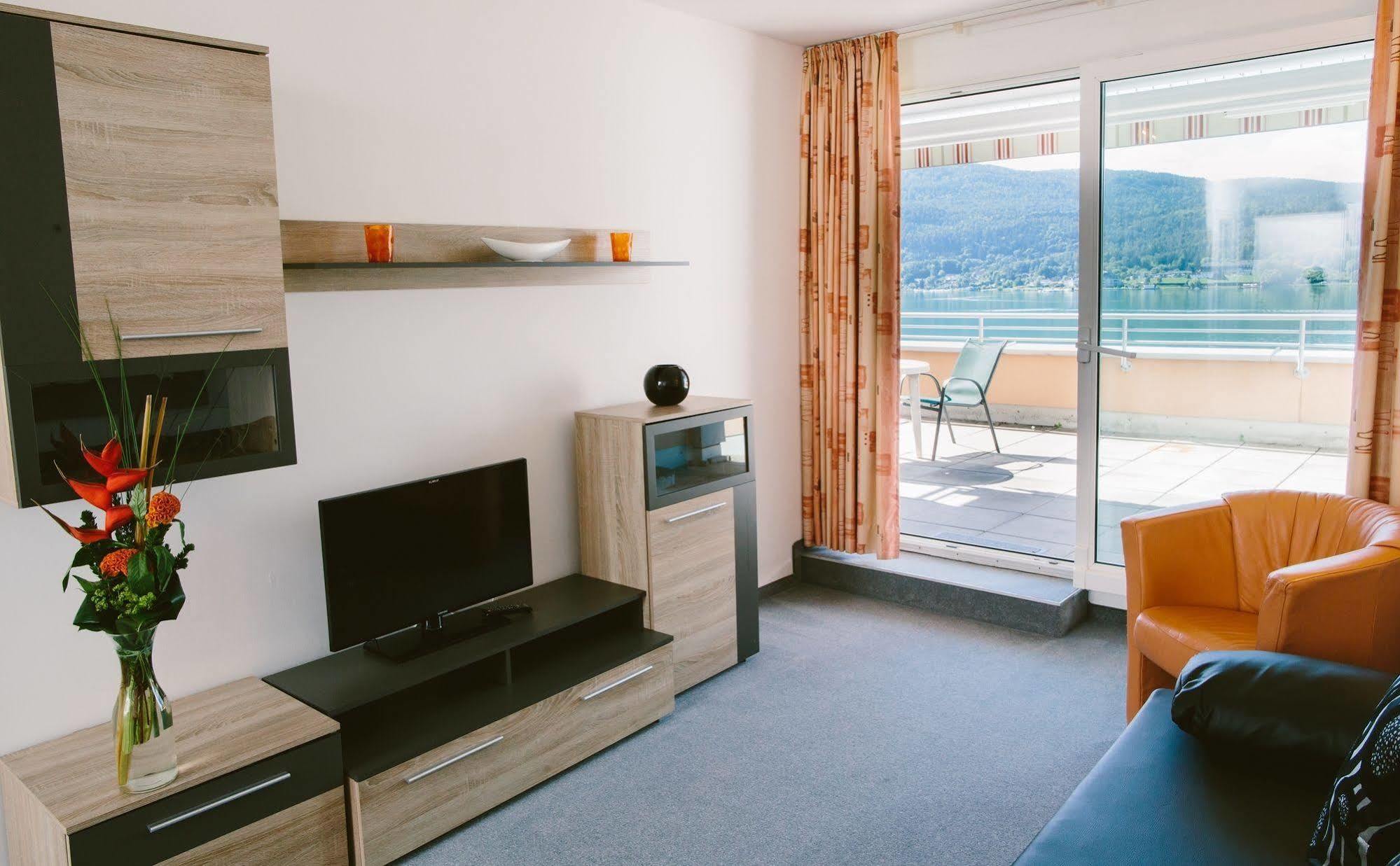Ferienhotel Woerthersee Portschach am Woerthersee Luaran gambar