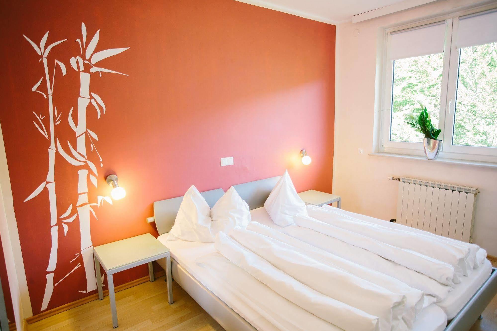 Ferienhotel Woerthersee Portschach am Woerthersee Luaran gambar