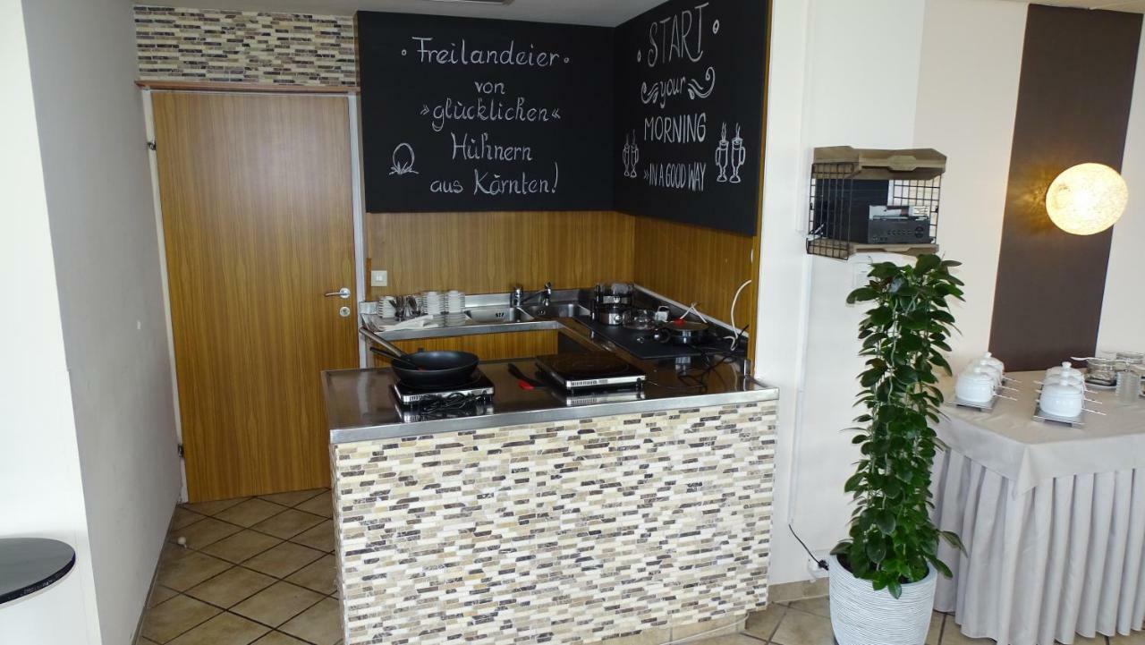 Ferienhotel Woerthersee Portschach am Woerthersee Luaran gambar