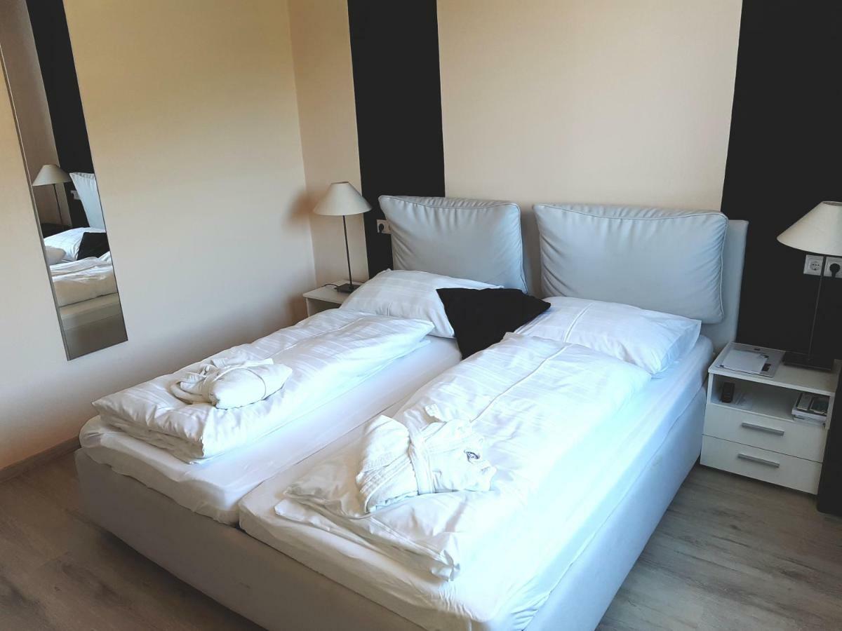 Ferienhotel Woerthersee Portschach am Woerthersee Luaran gambar